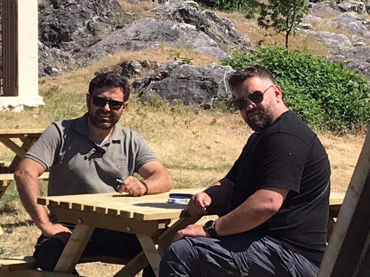 Κίνηση αγάπης Σπήλιου – Χαλβατζά για το χωριό τους.. την Φαρκαδόνα!