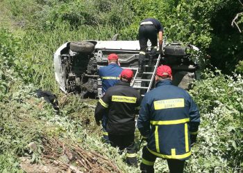 Τροχαίο στα Τρίκαλα με τραυματισμό μιας γυναίκας (φωτο)