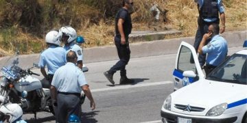 Σύλληψη ημεδαπού στα Τρίκαλα για παράβαση του νόμου περί  όπλων