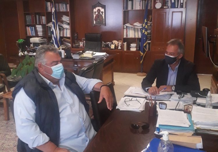 Συνάντηση Μιχαλάκη – Ζούρτου για την αναβάθμιση των  αθλητικών υποδομών
