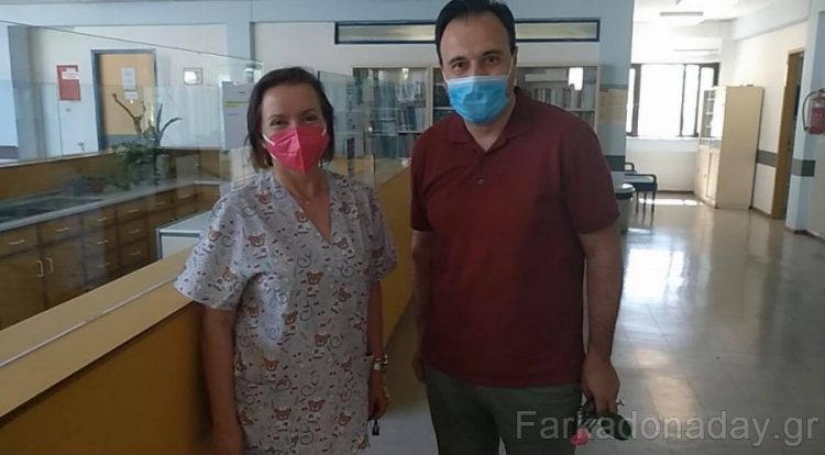 Εμβολιάστηκε ο Δήμαρχος Τρικκαίων στο Κέντρο Υγείας Φαρκαδόνας