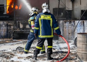 ‘Ανταρσία” από τους Πυροσβέστες – Ρίχνουν ”άκυρο” στα εμβόλιο!