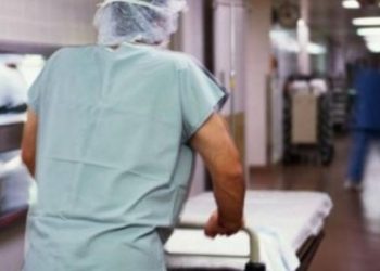 Κέρκυρα: Τραυματιοφορέας κοροϊδεύει όσους πάνε για εμβόλιο – «Θα φάτε καλά»