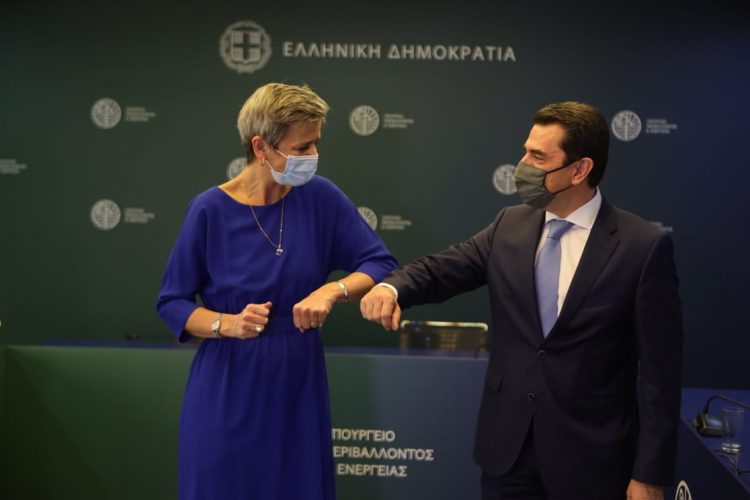 Συνάντηση Σκρέκα με την Εκτελεστική Αντιπρόεδρο της Ευρωπαϊκής Επιτροπής Μαργκρέτε Βεστάγκερ