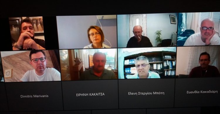 Πάει για ρεκόρ Γκίνες…….