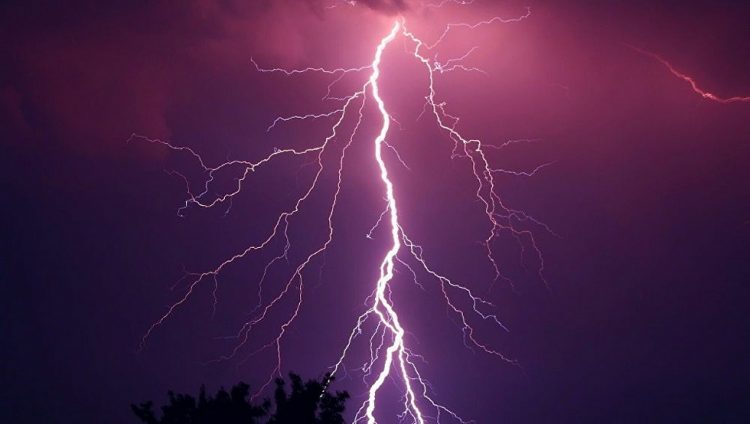 Νεκρός 37χρονος από κεραυνό