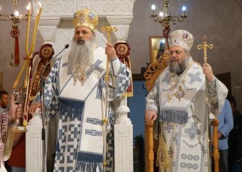 Αναχώρησε η Τιμία Κάρα του Αγίου Βησσαρίωνος από την πόλη των Τρικάλων για το Μοναστήρι του Αγίου στο Δούσικο