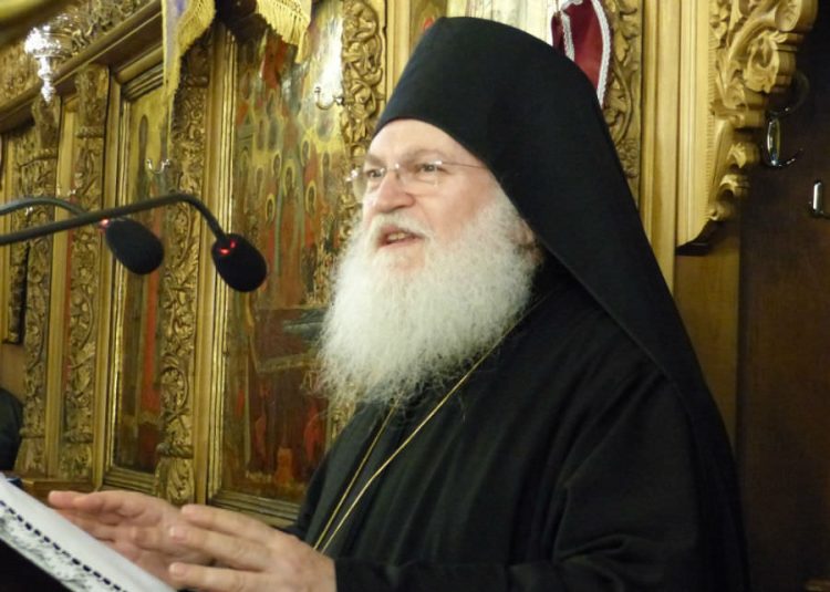 Κορωνοϊός: Διασωληνώθηκε ο ηγούμενος της Μονής Βατοπεδίου, Εφραίμ