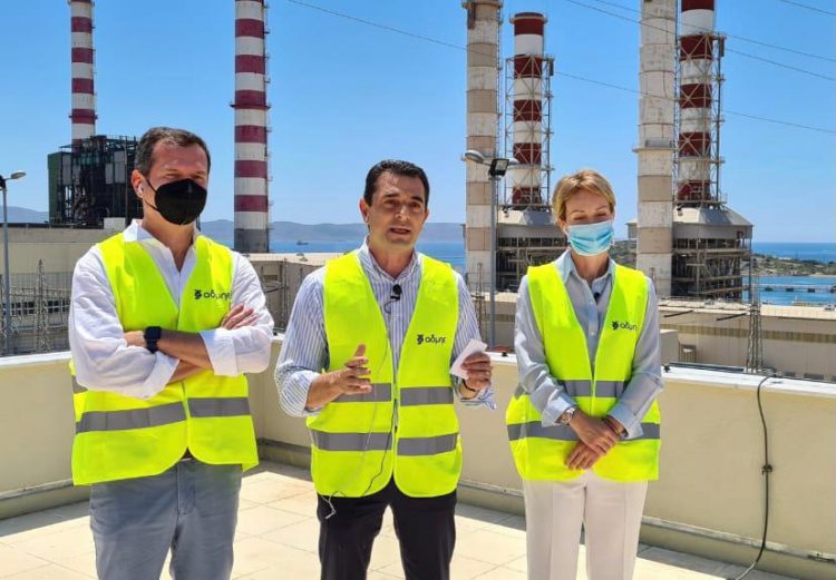 Στον Κ. Μητσοτάκη και τη Φον Ντερ Λάιεν παρουσίασε ο Σκρέκας την εθνική ενεργειακή στρατηγική