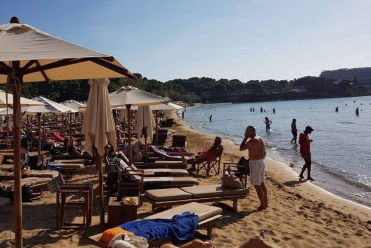 Θερμή παράκληση πρός όλους