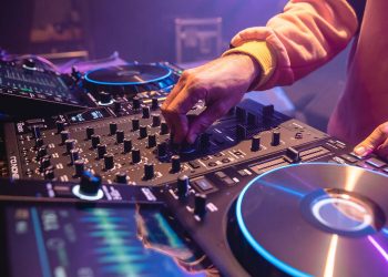Από το Καστράκι ο DJ που πέθανε από ηλεκτροπληξία σε γνωστό μπαρ της Θεσσαλονίκης