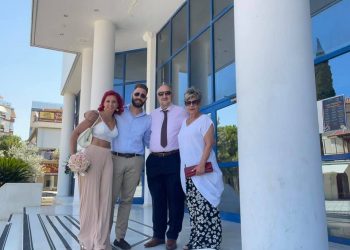 Πάντρεψε τον γιο του Χρήστο ο Θανάσης Μεριβάκης με πολιτικό γάμο