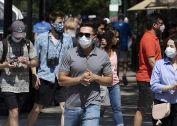 Νέο άλμα με 2.107 νέα κρούσματα κορονοϊού σήμερα! 10 νεκροί και 153 διασωληνωμένοι