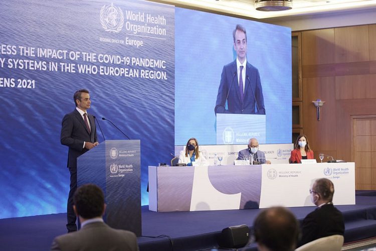 Μητσοτάκης: Καλώ όλο το εκπαιδευτικό προσωπικό, δασκάλους και καθηγητές – Σας παρακαλώ, εμβολιαστείτε!