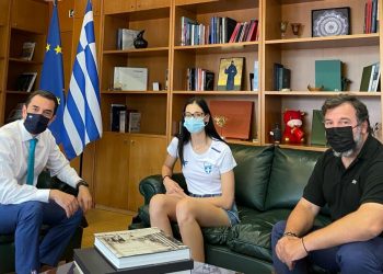 Συνάντηση Κώστα Σκρέκα με την Τρικαλινή πρωταθλήτρια Φανή Τζέλη