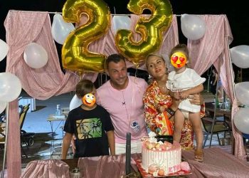 H εντυπωσιακή τούρτα του Γιάννη  για τα γενέθλια της συζύγου του!