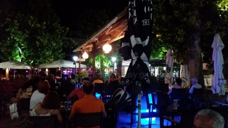 “Centro Coffee House & Drink”: Όχι μόνο ο πιο δυνατός καφές αλλά και τα καλύτερα κοκτέιλ!!