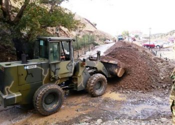 Η  Περιφέρεια Θεσσαλίας  εξοπλίζει τις Ένοπλες Δυνάμεις με 5 μηχανήματα Πολιτικής Προστασίας
