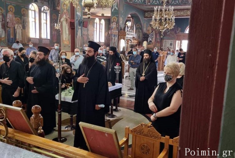Η Εξόδιος Ακολουθία του Πρωτοπρεσβυτέρου π. Θεοδώρου Νούσια