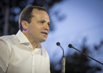 Αεικίνητος και ακούραστος ο Λιούτας