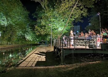 Ποίηση και μαγεία στις όχθες του Ληθαίου