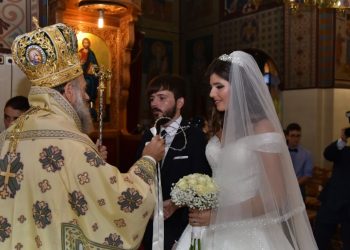 Ο διαφορετικός γάμος, εντός της Θείας Λειτουργίας, δύο νέων στο Μουζάκι (ΦΩΤΟ)