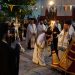 Με ευσέβεια και κατάνυξη οι κάτοικοι των Τρικάλων υποδέχτηκαν τον Τίμιο και Ζωοποιό Σταυρό του Κυρίου μας