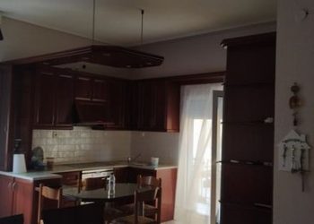 Ενοικιάζεται ισόγεια κατοικία στη Φαρκαδόνα