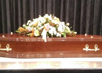Λάρισα: Έγινε η κηδεία αλλά δεν τάφηκε η νεκρή γιατί… κόλλησε το ηλεκτρονικό σύστημα!