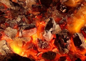 Σε «αναμμένα κάρβουνα» κάθεται η Δημοτική Αρχή και περιμένει με αγωνία…
