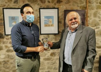 Συγκίνηση και χαμόγελα στην τιμητική εκδήλωση – έκθεση για τον σκιτσογράφο Κουρσό