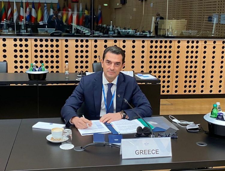 Σκρέκας από Σλοβενία: Ελληνική πρωτοβουλία για τη στήριξη των Ευρωπαίων καταναλωτών από τη διεθνή ενεργειακή κρίση
