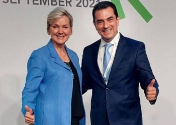 Συνάντηση Σκρέκα με την Υπουργό Ενέργειας των ΗΠΑ στη Βαρσοβία 