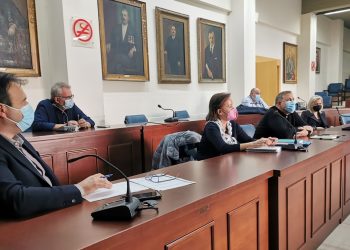 Παντρικαλινή συσπείρωση και εκστρατεία υπέρ των εμβολιασμών