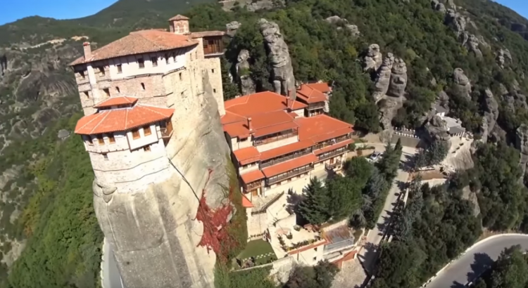 Ψηφιακή ξενάγηση στα Μετέωρα και στον Όλυμπο στα μίνι Πλανητάρια της Περιφέρειας Θεσσαλίας