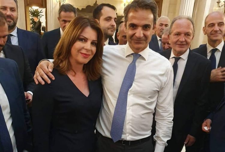 Ούριος άνεμος στα πανιά της Παπακώστα