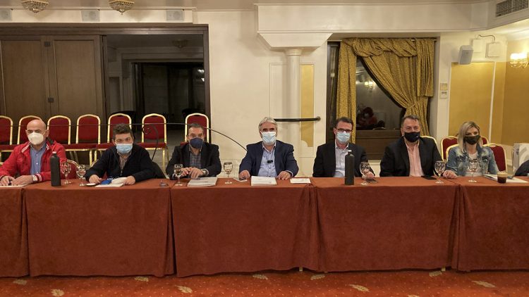 Τα προβλήματα των επιχειρηματιών στο επίκεντρο της σύσκεψης του Επιμελητηρίου Τρικάλων με τους εκπροσώπους του επιχειρηματικού κόσμου