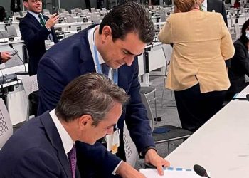 Σταθερά στο πλευρό του Πρωθυπουργού ο Σκρέκας