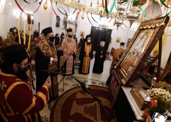 Υποδοχή Δεξιάς Χειρός Αγίου Νεκταρίου στον ομώνυμο Ιερό Ναό των Τρικάλων