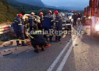 Δομοκός: Θανατηφόρο τροχαίο με τρεις νεκρούς και ένα τραυματία