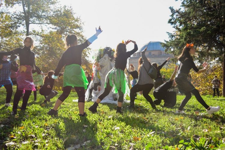 Στο περιβάλλον για το περιβάλλον με πρόγραμμα του Δημοτικού Θεάτρου Τρικάλων