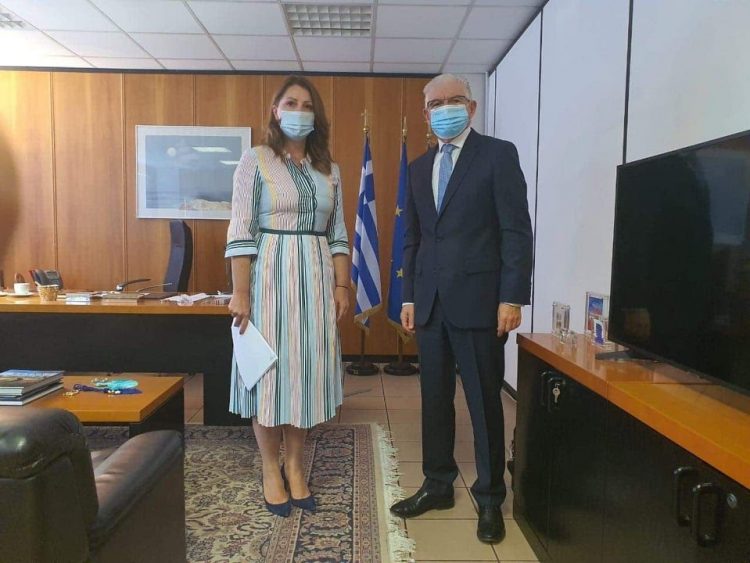 Σταθερά δίπλα στους αγρότες η Παπακώστα – Πιάνουν τόπο οι παρεμβάσεις της!!