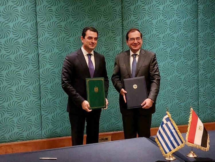 Με υπογραφή Κώστα Σκρέκα η συνεργασία Ελλάδας – Αιγύπτου στον τομέα του φυσικού αερίου