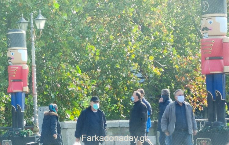 Καπραβέλος: 10ήμερο κλείσιμο σχολείων, μάσκες παντού, lockdown για ανεμβολίαστους για να κάνουμε Χριστούγεννα