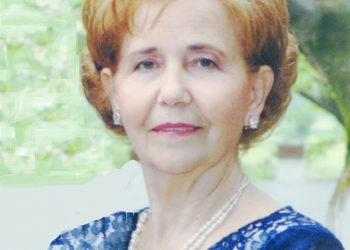 Απεβίωσε η Μυρσίνη Εμμανουήλ από το Πετρωτό