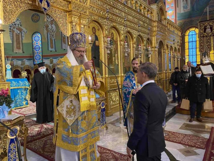 Ο Μητροπολίτης Λαρίσης τίμησε τον «μικρό πρωθυπουργό μας»