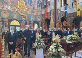 Πάνδημο το ύστατο χαίρε στον πρώην Υπουργό και Νομάρχη Λάρισας