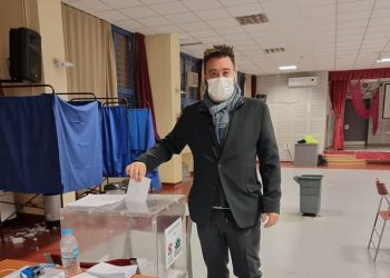 Η ανάρτηση του Ηλιάδη θυμίζει και συγκινεί!