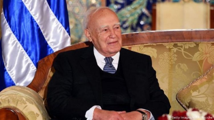 Πέθανε ο πρώην Πρόεδρος της Δημοκρατίας Κάρολος Παπούλιας