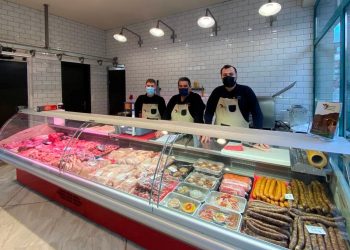 Απόρρητο: Go Christmas με ντόπια κρέατα και λαχταριστά γιορτινά εδέσματα από το αγρόκτημα ΜΠΑΤΖΙΟΣ